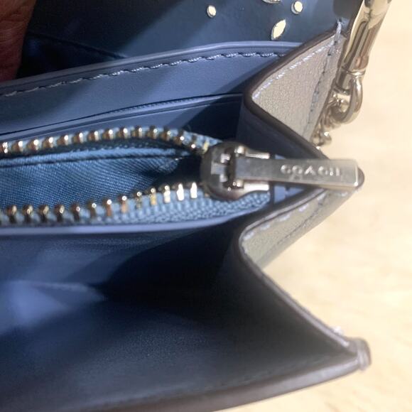 COACH Silver Laser Perforated Leather Turnlock Chain Strap Clutch XBody F58072 - Picture 11 of 16